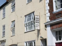 Angel Guesthouse 