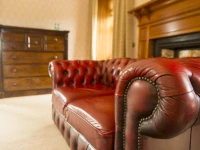 The Tongue Hotel 