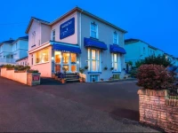 Harmony Hotel Bed and Breakfast 
