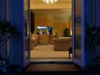 Crofton House Hotel 