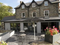 Wolfscastle Country Hotel 