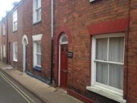 Isambard Cottage 