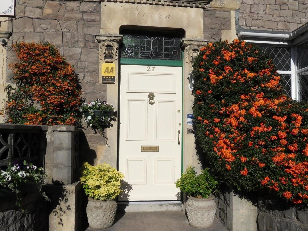 Linden Lodge Guest House 