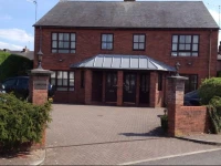 Lawdon Court 4*