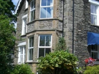 Wheatlands Lodge Guesthouse 