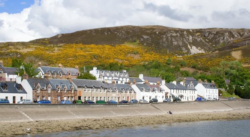 Ullapool SYHA Hostelling Scotland 