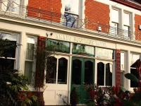 Amado Boutique Hotel 