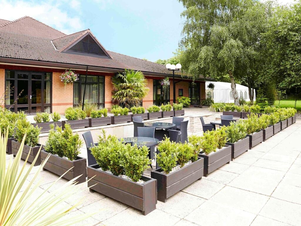 Novotel Manchester West 3*