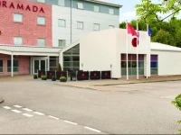 Ramada Wakefield 