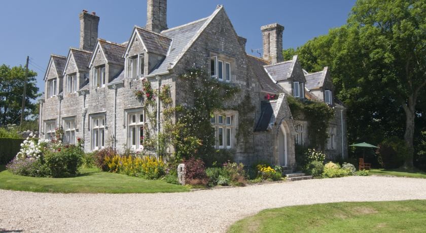 Bradle Farmhouse 