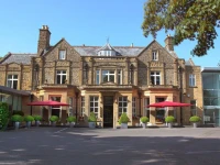 Lanes Hotel 