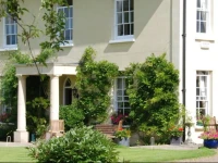 Larkbeare Grange 