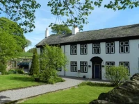 Rowrah Hall Bed & Breakfast 