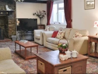 Alminstone House 