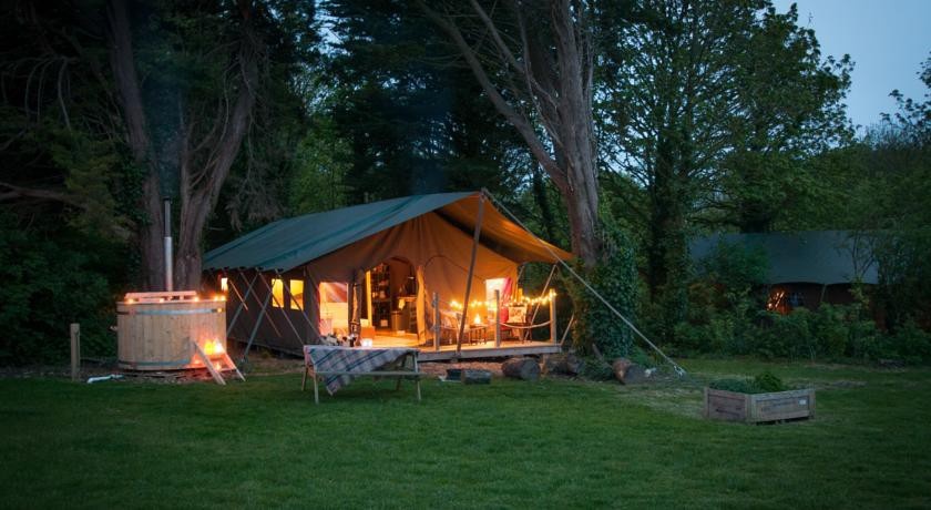 Toms Eco Lodge at Tapnell Farm 