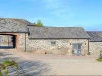 Trescowthick Stables 