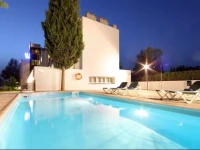 MaciГ  Villa Blanca 