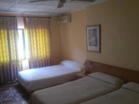 Hostal Rosaleda 