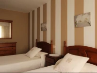 Apartamentos ArzГєa 