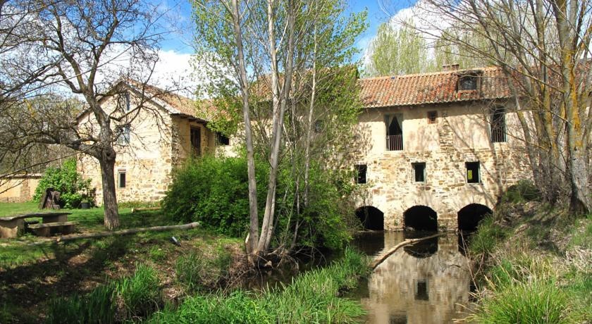 Casa Rural Viejo Molino Cela 