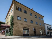 Hotel Villa de Ayerbe 