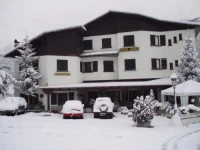 Hotel Giral 