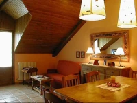 Apartamentos Los Pirineos Biescas 