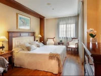 Apartaments-Hotel Hispanos 7 Suiza 