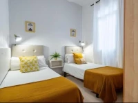 Apartment Castillejos 332 