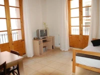 Apartment Nou de la Rambla 
