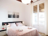 Enzo B&B Roser 