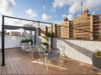 Happy People Plaza EspaГ±a Apartments 