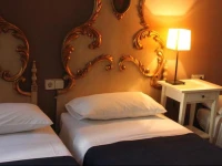 Hostal LK Barcelona 