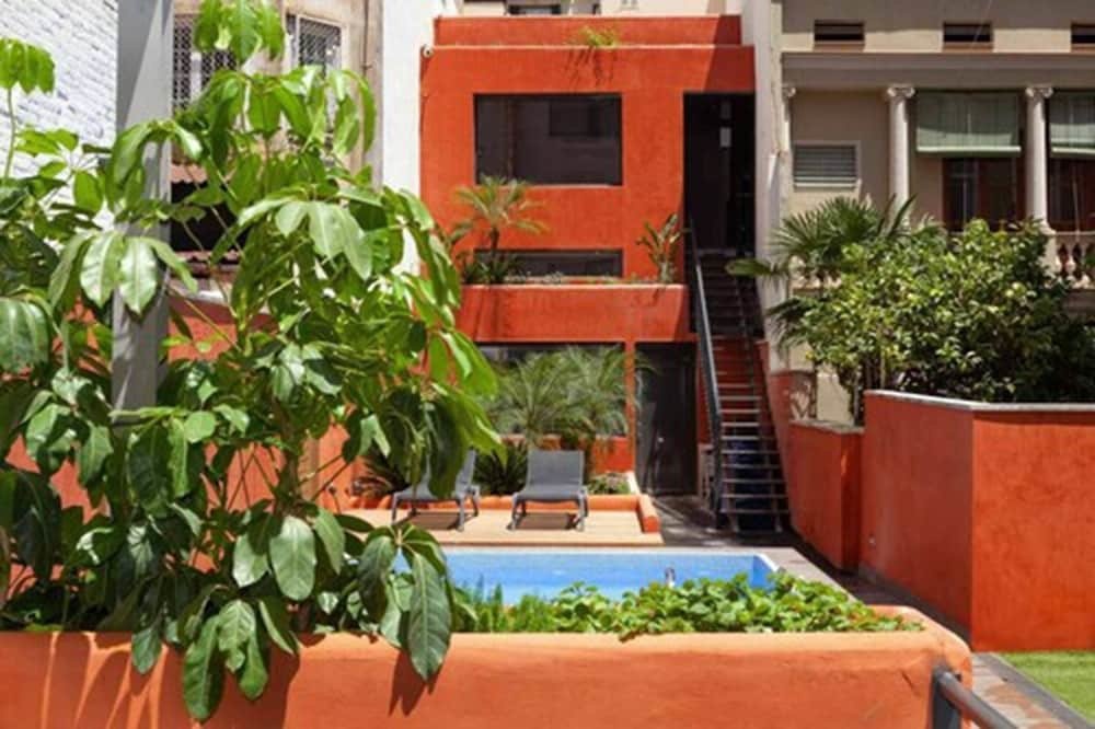 Hva Augusta Garden Apartments 