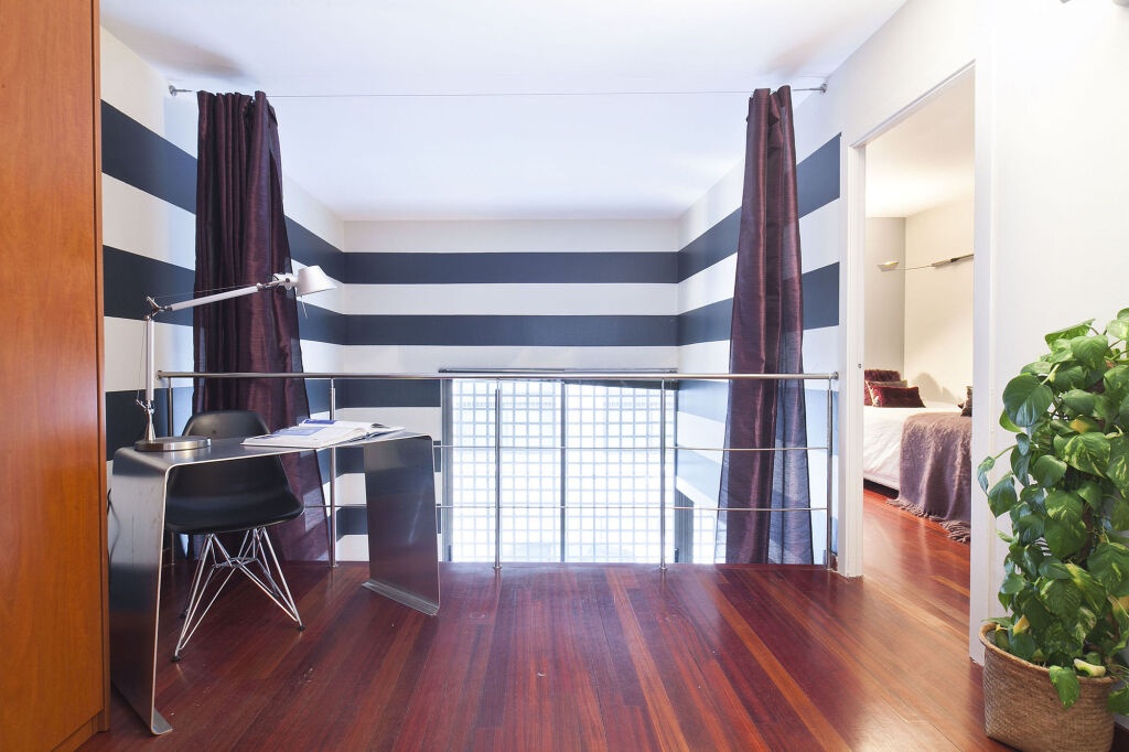 My Space Barcelona Gracia Pool B46 