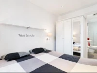 Sant Pau Apartments 