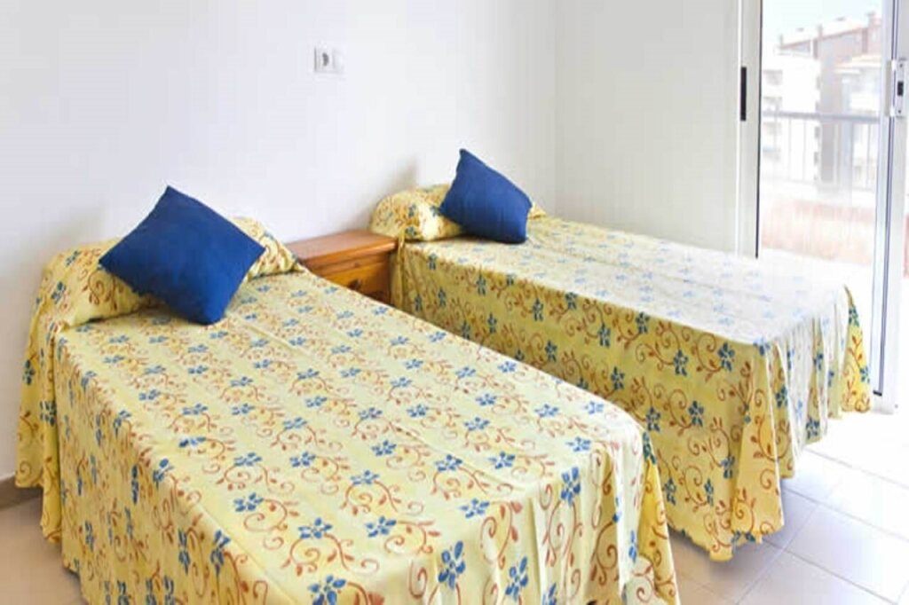 Apartaments AR Els Pins 1*