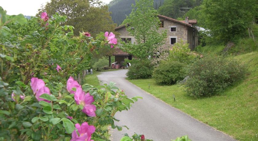 Casa Rural Goikola 