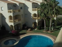 Apartamentos La Giralda 
