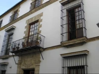 Apartamentos El Puerto 