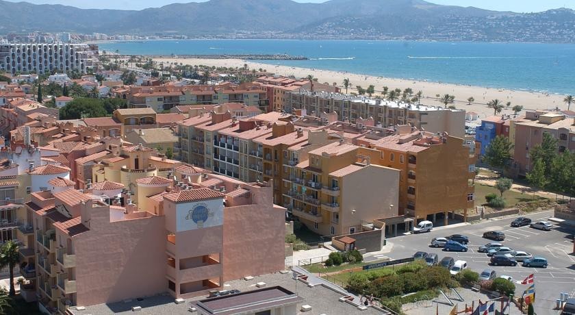Comte De Empuries - Casa 