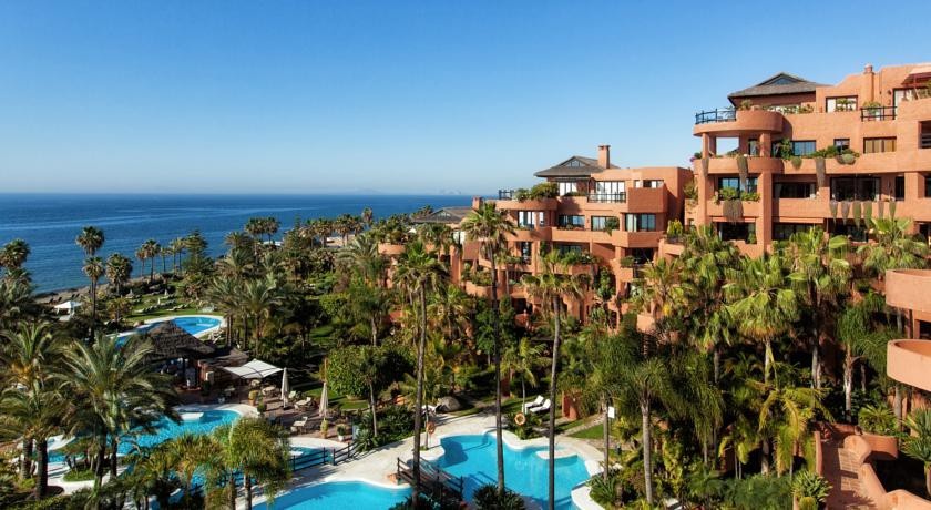 BahГ­a Beach Apartments Estepona 
