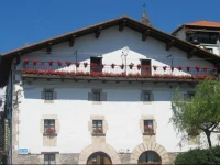 Hostal Ezkurra 