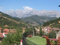 Apartamentos La MontaГ±a 