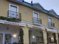 Albenzaire Hotel Asador 