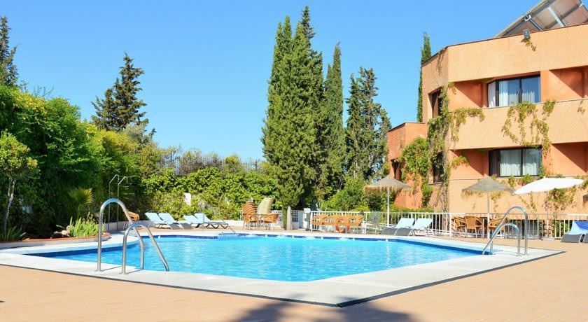 Hotel Alixares 