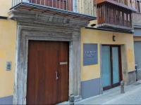 Elvira Suites 
