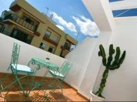 La Bartola Guesthouse 