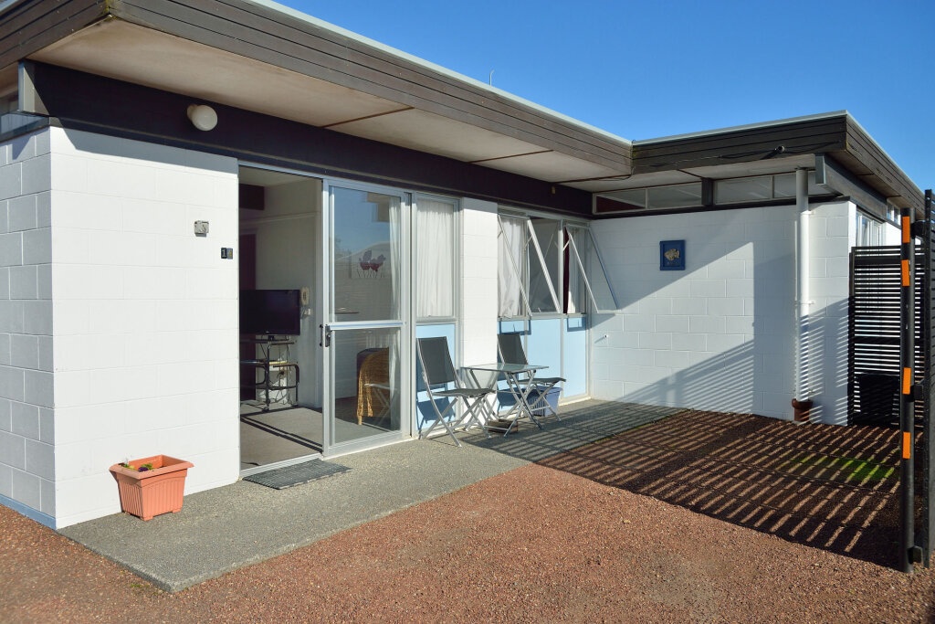 Waikanae Beach Motel 4*
