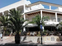 Hostal Leo Or 